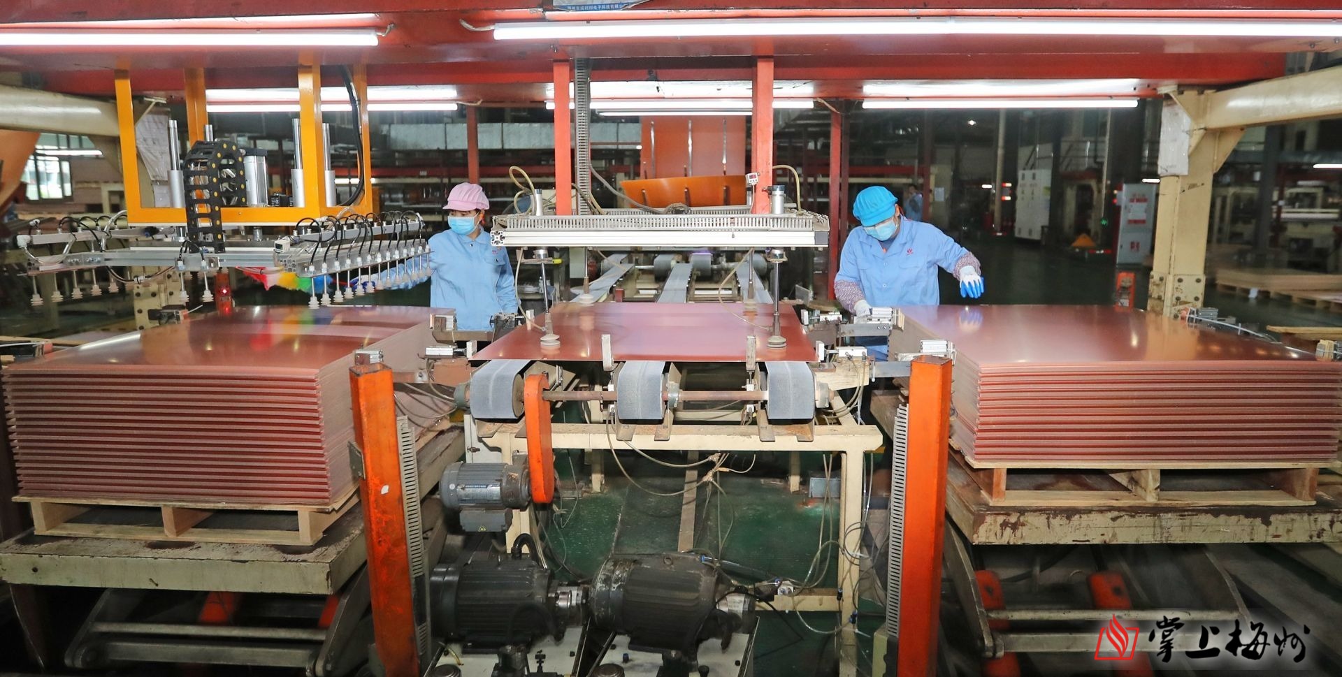 工業(yè)技改增產(chǎn)能 疫情之下“選客戶”！威利邦電子2021年產(chǎn)值突破10億元大關(guān)